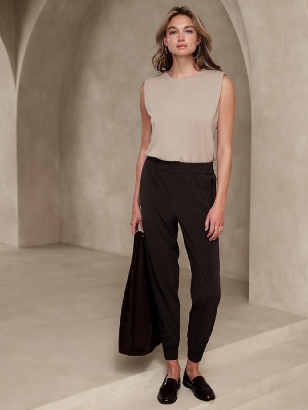 Banana republic factory airstretch jogger M